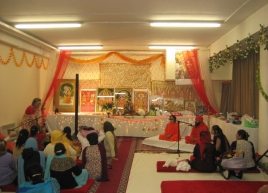 Disciples of Ashutosh Maharaj Ji from UK - 03.04.2012